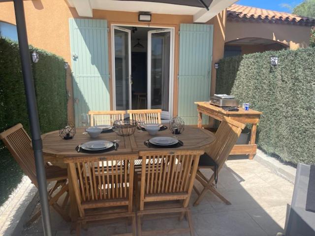 Apartamento La Martina Sainte-Maxime Exterior foto